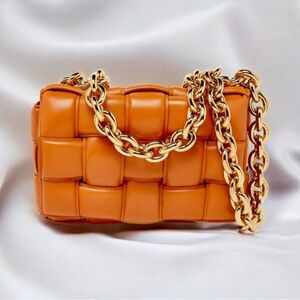 Elegant Orange Chain Shoulder Bag